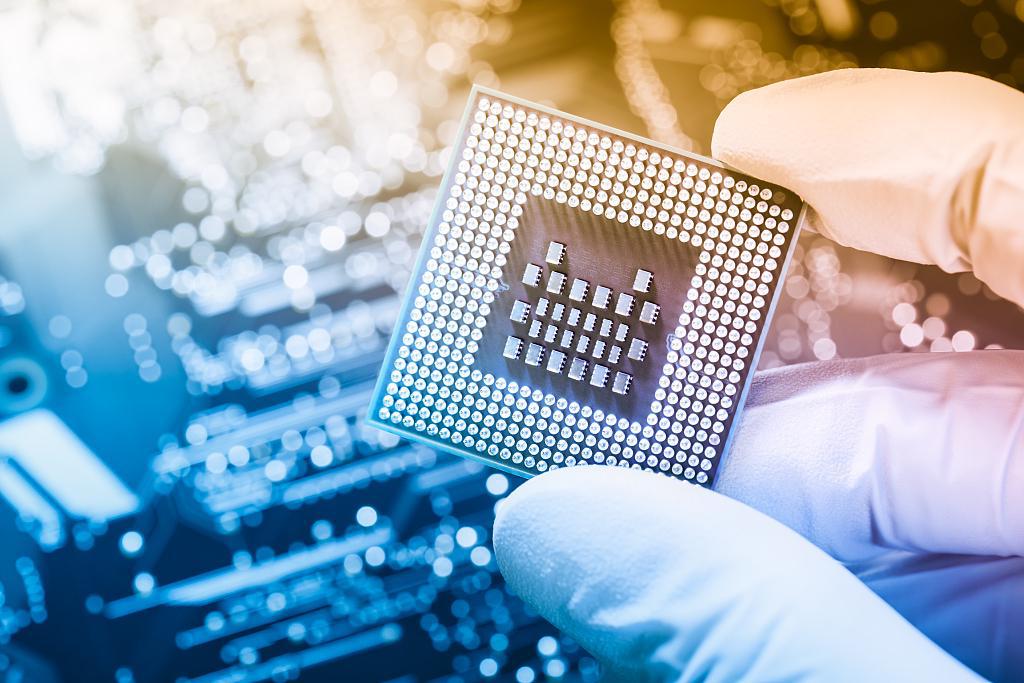 AMD发布新一代AI PC芯片